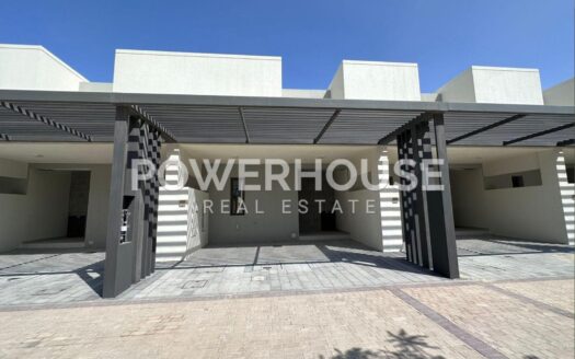 Townhouse For Rent in EMAAR South