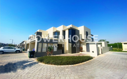 Villa For Rent in Maple at Dubai Hills Estate
