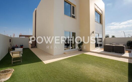 Townhouse For Sale in EMAAR South
