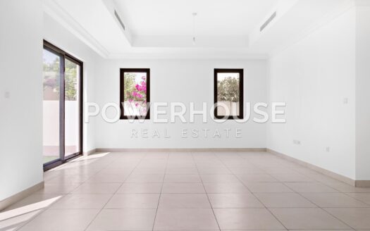 Villa For Rent in Palma