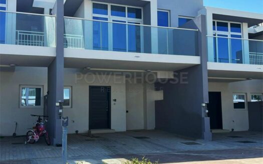 Townhouse For Sale in Amargo
