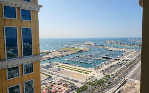 Apartment For Rent in Marina Crown
