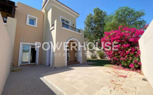 Villa For Rent in Al Reem