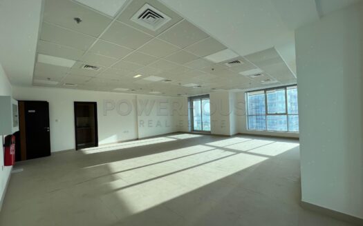 Office space For Sale in Lake Almas West